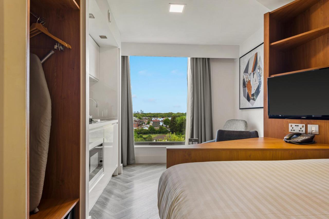 Roomzzz London Stratford Luaran gambar