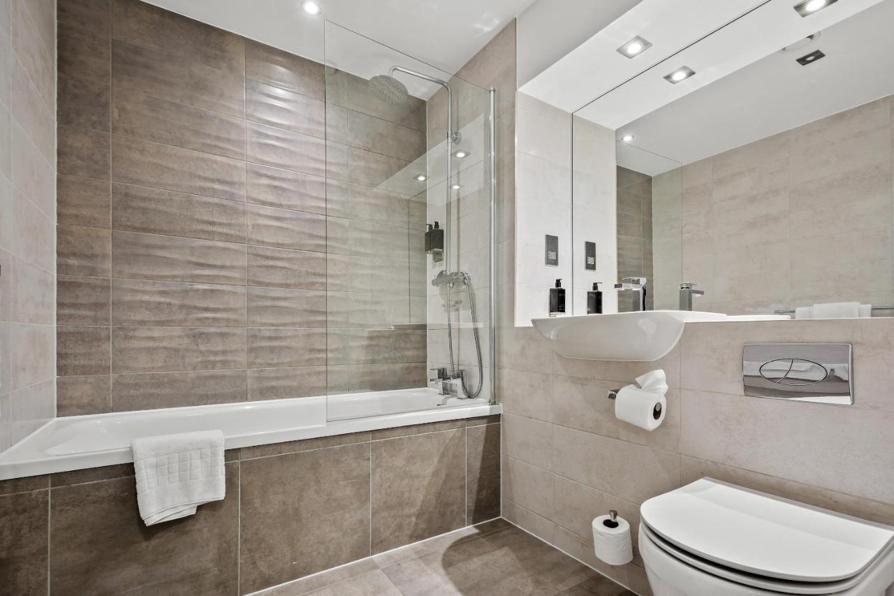 Roomzzz London Stratford Luaran gambar
