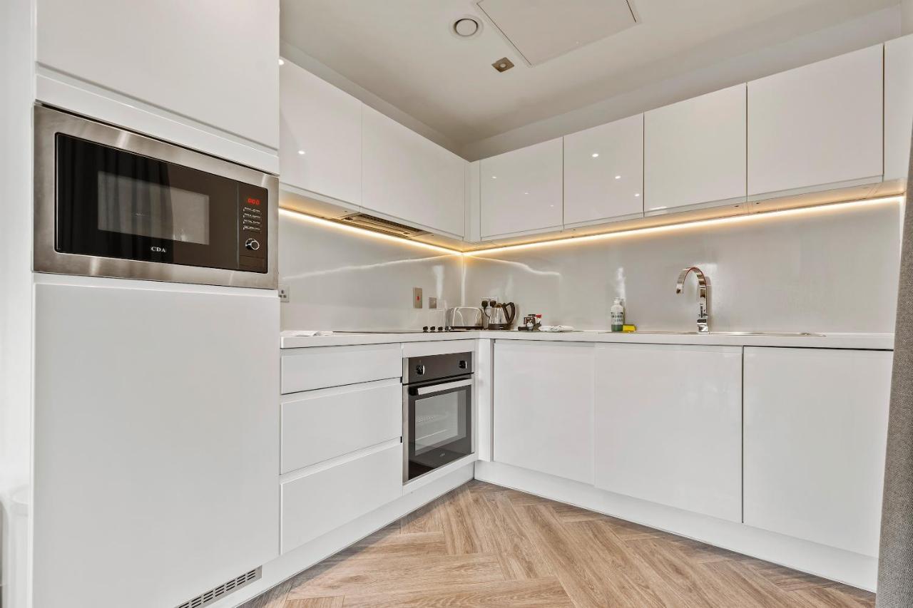Roomzzz London Stratford Luaran gambar
